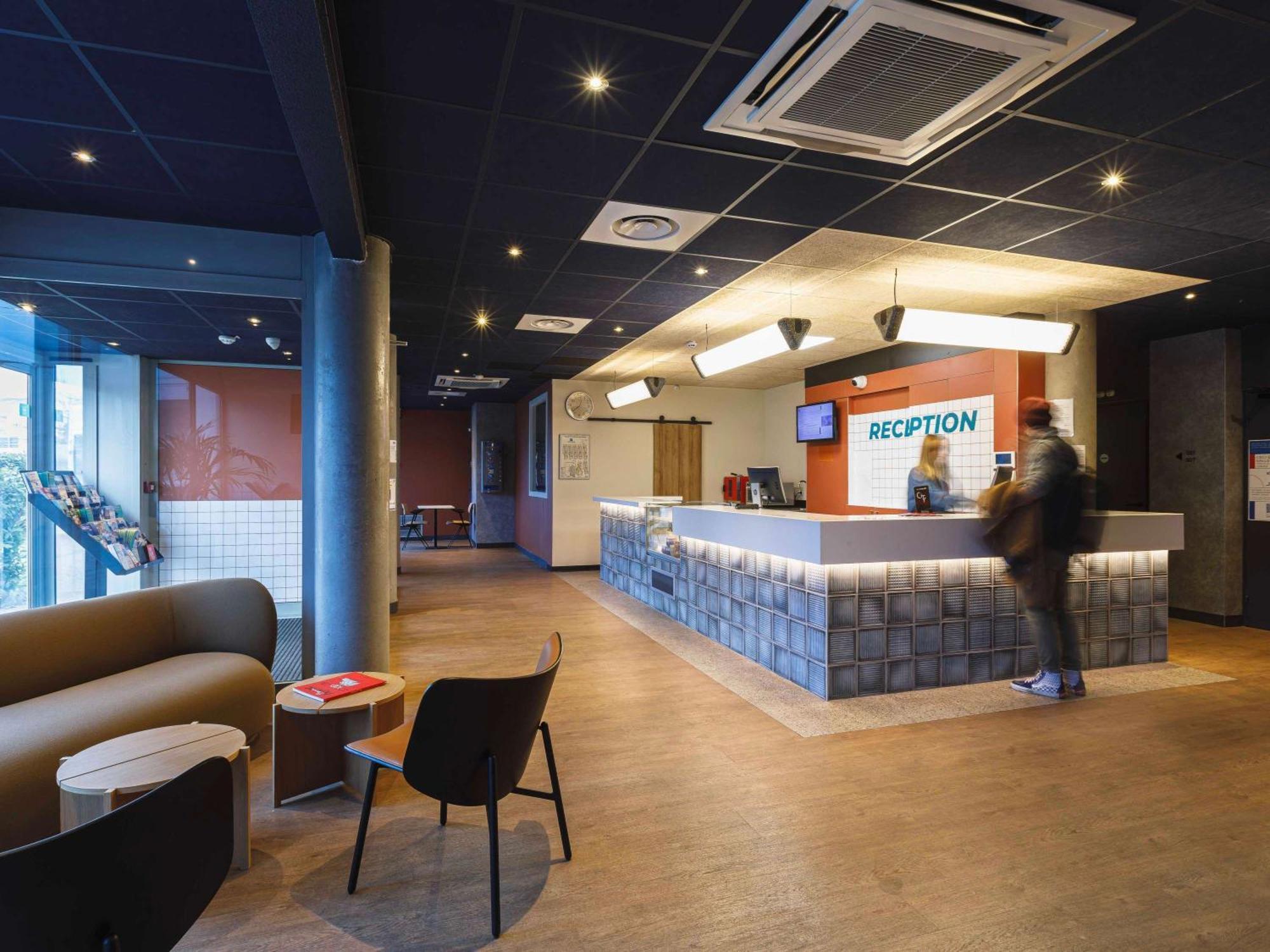Ibis Budget Lyon Віллербанн Екстер'єр фото