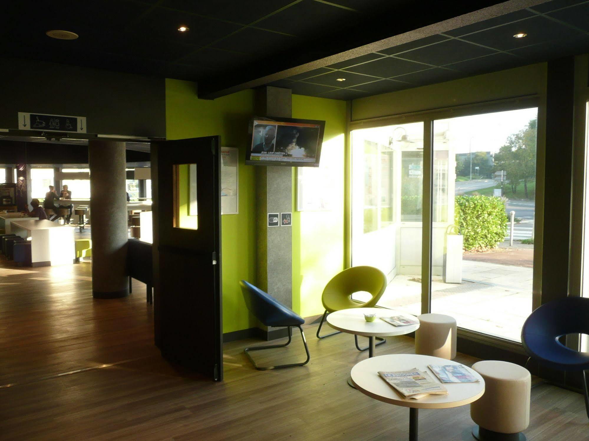 Ibis Budget Lyon Віллербанн Екстер'єр фото